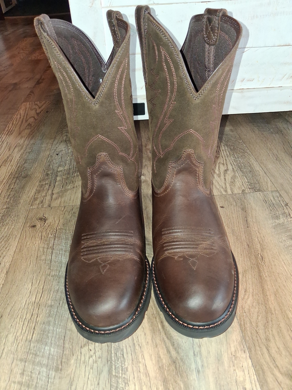 Ariat Brown Leather and Suede Cowboy Boots